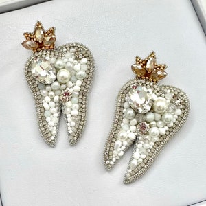 Handmade Beaded Molar Tooth Brooch: Dentist Gift