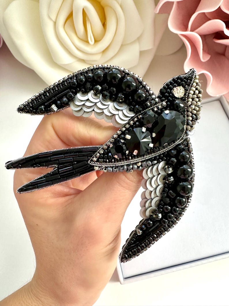 Hand-Embroidered Black Swallow Bird Brooch: Elegant Nature-Inspired Pin