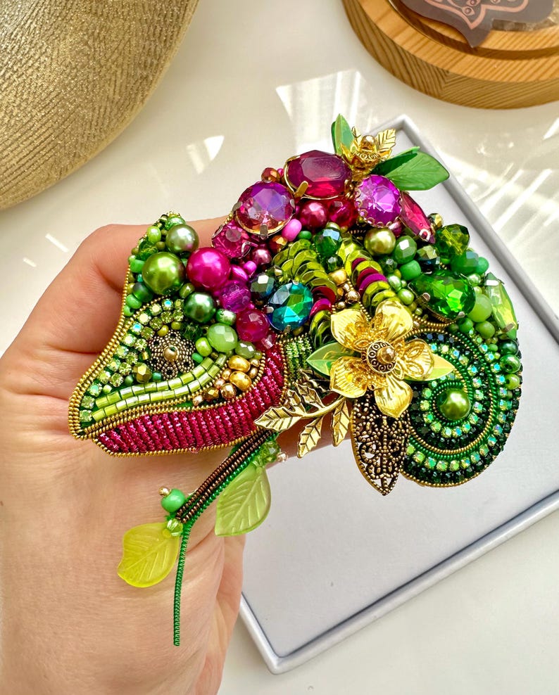 Handmade Beaded Chameleon Brooch: Tropical Designer Accessory