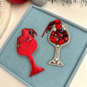 Handmade Red Wine Brooch: Beaded & Embroidered Pin