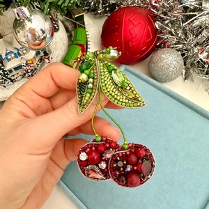 Hand-Embroidered Cherry Brooch: Beaded Embellishment