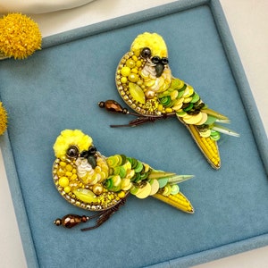 Hand-Embroidered Parrot Brooch: Beaded Yellow Bird Pin