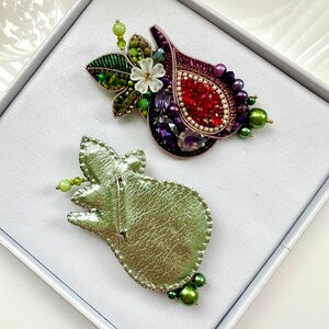 Hand-embroidered brooch ‘’Sweet Figs”. Handmade designer pin brooch.