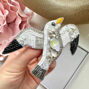 Handmade Beaded Seagull Brooch: Crystal Bird Pin