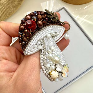 Hand-Embroidered Mushroom Brooch: Beaded Forest Pin
