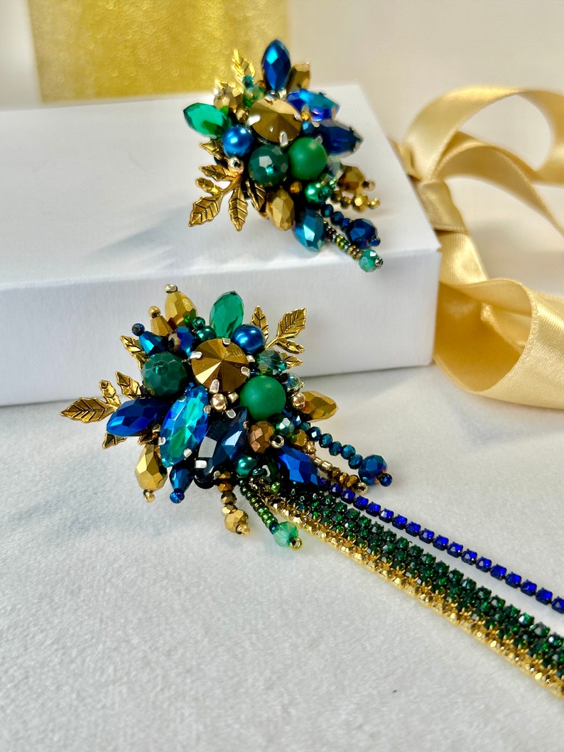 Asymmetric earrings “Emerald”