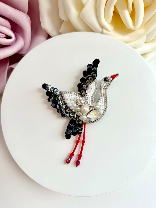 Beaded brooches “Stork” bird. Handmade designer brooch. High quality accessories. Unique bird design brooch. Baby shower best gift.