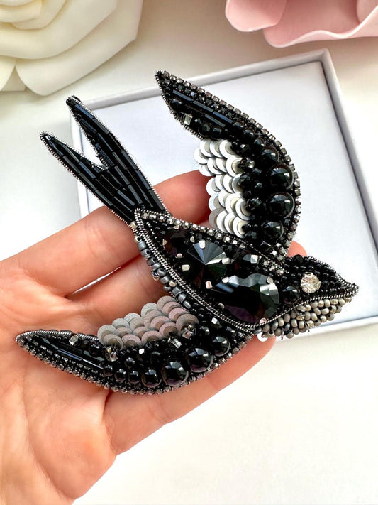Hand-Embroidered Black Swallow Bird Brooch: Elegant Nature-Inspired Pin