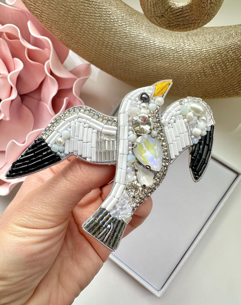 Handmade Beaded Seagull Brooch: Crystal Bird Pin