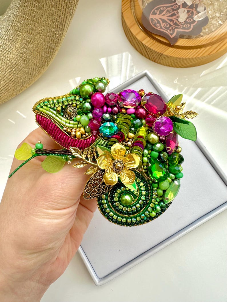 Handmade Beaded Chameleon Brooch: Tropical Designer Accessory